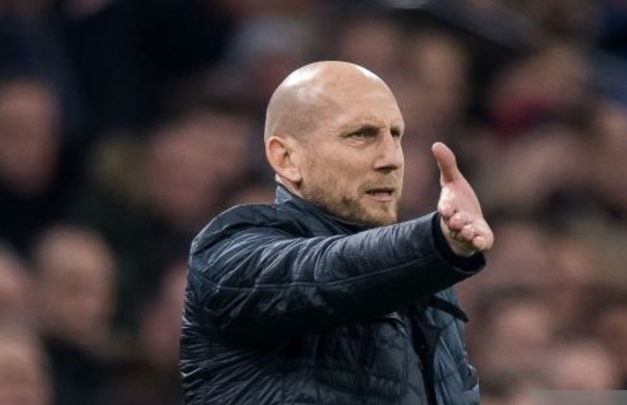 kaiyun官网包含阿贾克斯转会期手感冰凉，志在欧冠名次提升，质疑声仍在，赛季目标并未改变的词条